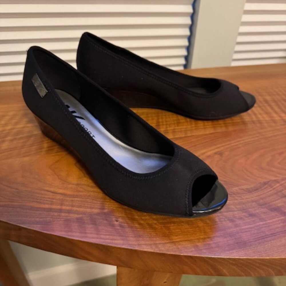 Anne Klein Shoes - Size 11   NEW; NEVER WORN